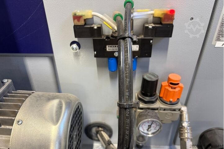  Robopac + feeders Compacta 4