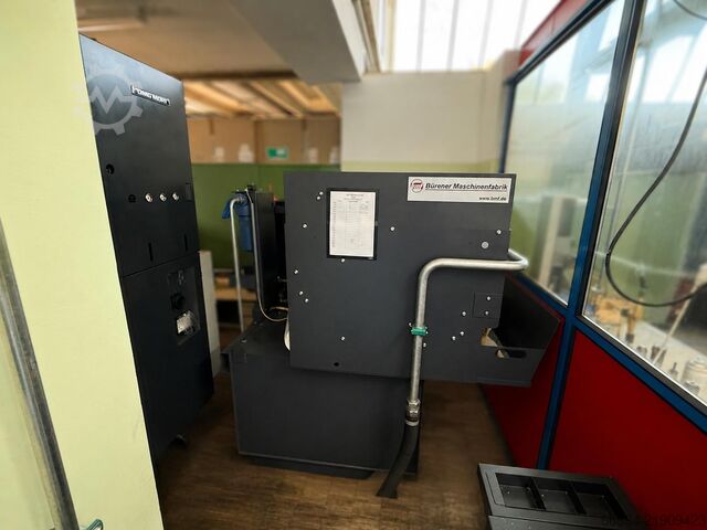 Centro de mecanizado universal DMG MORI DMU 50 3rd