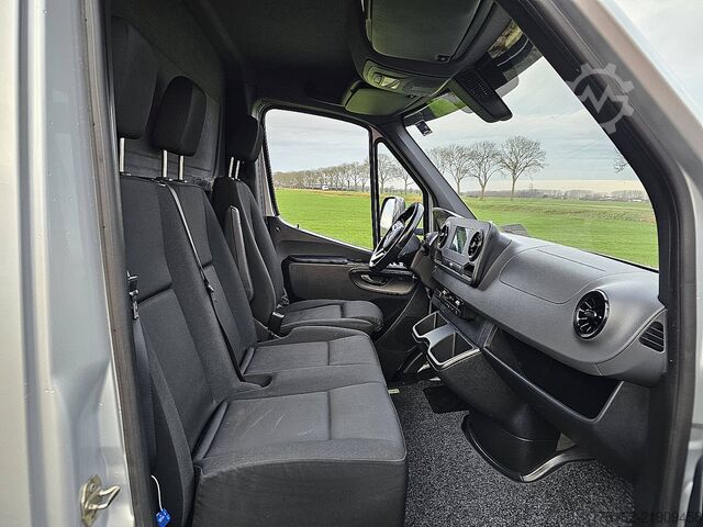 手提箱 MERCEDES-BENZ SPRINTER 316 Bakwagen Laadklep!