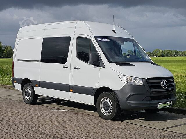 Break à toit surélevé MERCEDES-BENZ SPRINTER 319 L2H2 V6 Dub Cab!