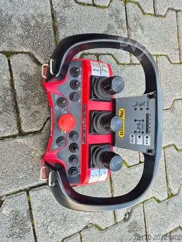 ダンプトラック IVECO AD200X46/P HR OFF Palfinger PK 12.501 Funk AHK