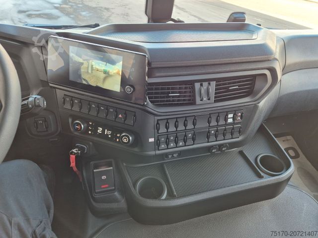 三方ダンプトラック IVECO AD200X46/P HR OFF Palfinger PK 12.501 Funk AHK