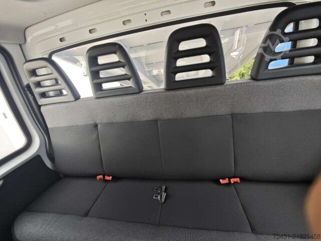 Kippi pakettiauto Iveco Daily 70C 18 Doka 3 Seitenkipper AHK