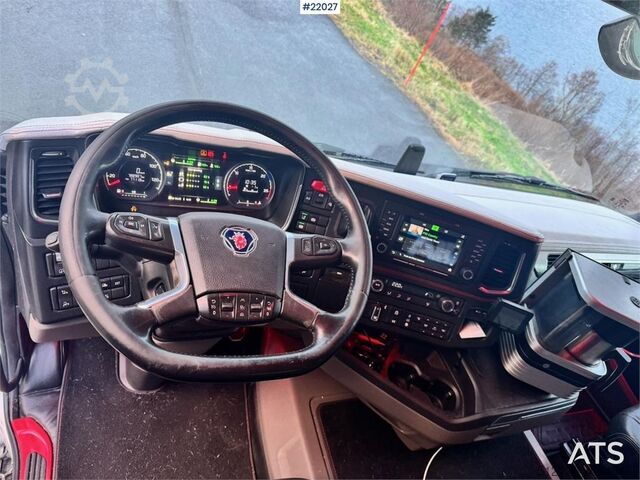 Standardni SZM Scania R580 6x2 tractor unit