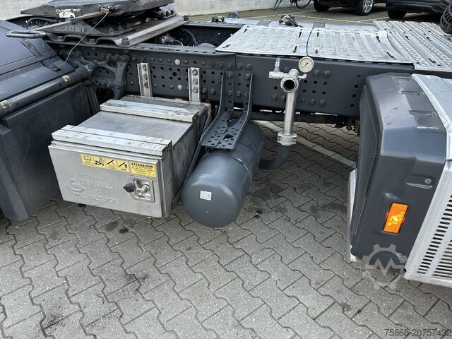 Standard-SZM Mercedes-Benz Actros 1845 Gigaspace / Tacho V2 / Blower - PTO...