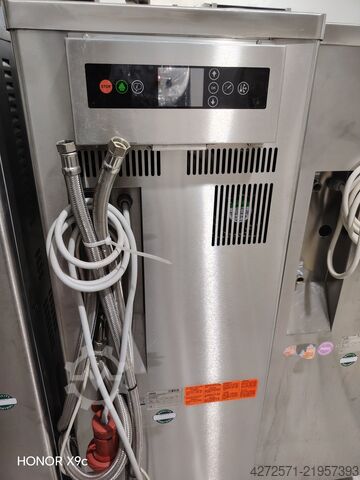 3 Carpigiani XVL 3 P Self-Service B Carpigiani 