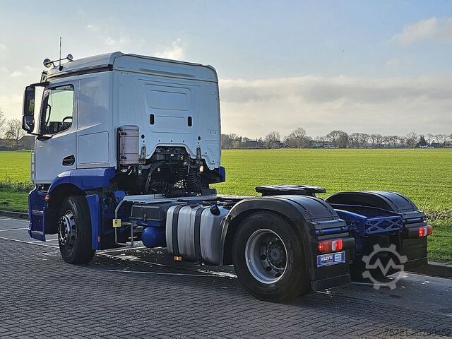 Standard-SZM MERCEDES-BENZ ACTROS 1840 ADR