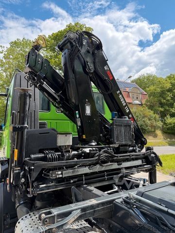 Kuorma-autoon asennettu nosturi IVECO AD200X40 4x2 Kipper KRAN 12m Funk Greifer AHK