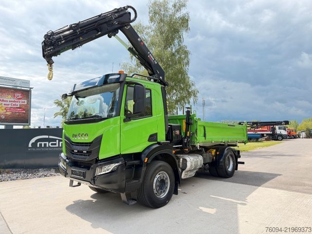 Kippiauto IVECO AD200X40 4x2 Kipper KRAN 12m Funk Greifer AHK