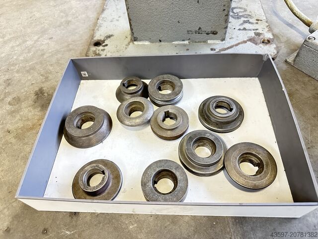 Máquina engarzadora y rebordeadora STÜCKMANN & HILLEN 452 - 1,6