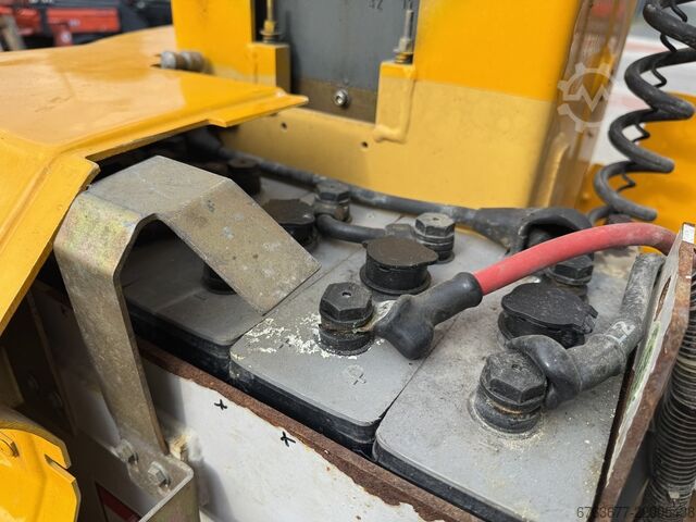  HAULOTTE Star 10 Electric Masthoogwerker / Vertical Boom lift 10M werkhoogte 2011