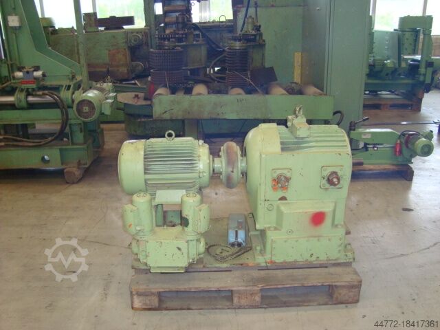 Hydrostatische transmissie continu variabel Böhringer 3 C 89 ZF / D 68