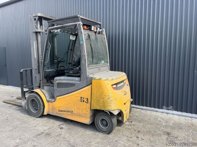 Carrello elevatore elettrico a 4 ruote Jungheinrich EFG550