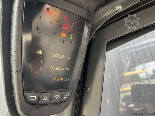 Elektrische vorkheftruck 3 wielen Linde E16H-02