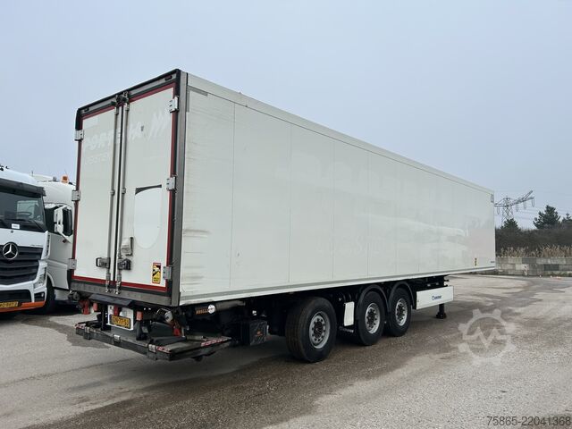 Bavul Krone Cool Liner / Isolated Box / Loadlift 2000 kg / ...