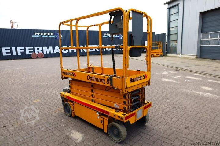 剪刀式电梯 Haulotte Optimum 8 As-Is, Electric, 7.77m Working Height, 2