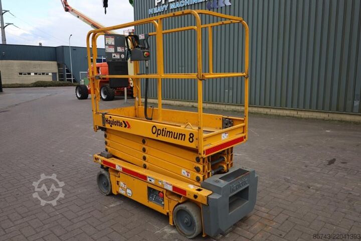 剪刀式电梯 Haulotte Optimum 8 As-Is, Electric, 7.77m Working Height, 2