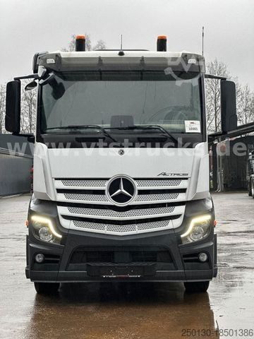 Roll-off-kippi kuorma-auto MERCEDES-BENZ Actros 2545 6x2 Lenk-/Lift, Hyva-Abroller *NEU*