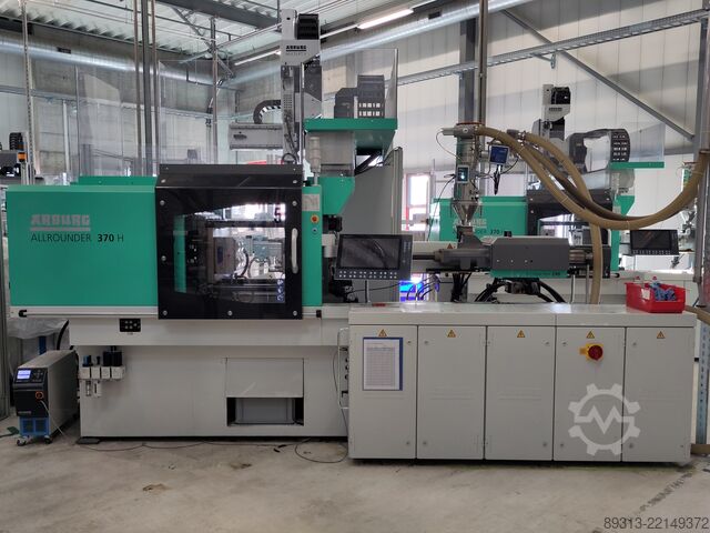 Injection molding machine Arburg 370H