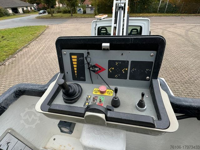 LKW mit Hubarbeitsbühne IVECO Daily 35S14 Hubarbeitsbühne Versalift 11,2 Meter