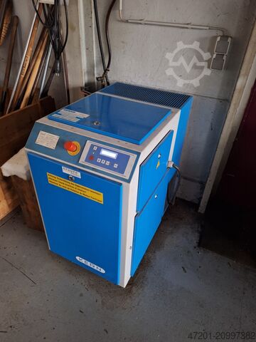 เครื่องอัดอากาศแบบสกรู Renner RS 1-11