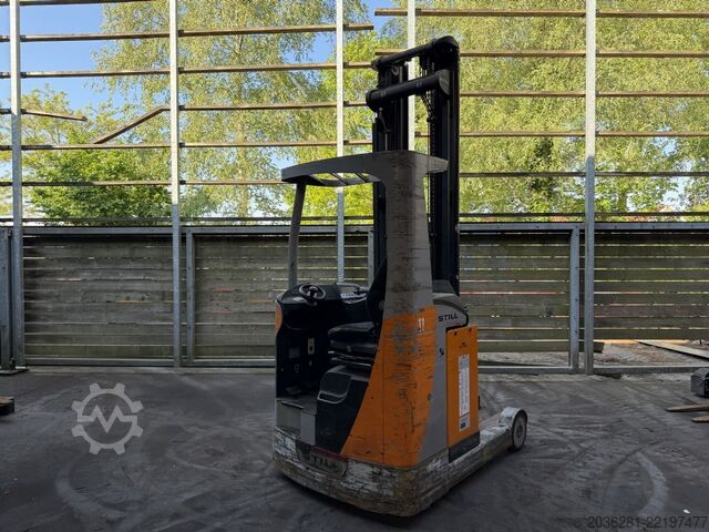 Regalni viličar Still FM-X17