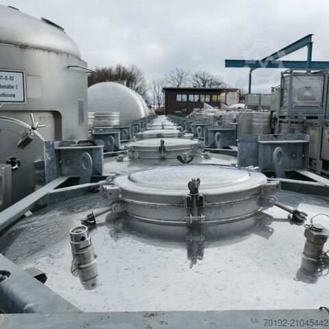 V2Aステンレス製1000リットルIBC丸型コンテナ UCON K0105