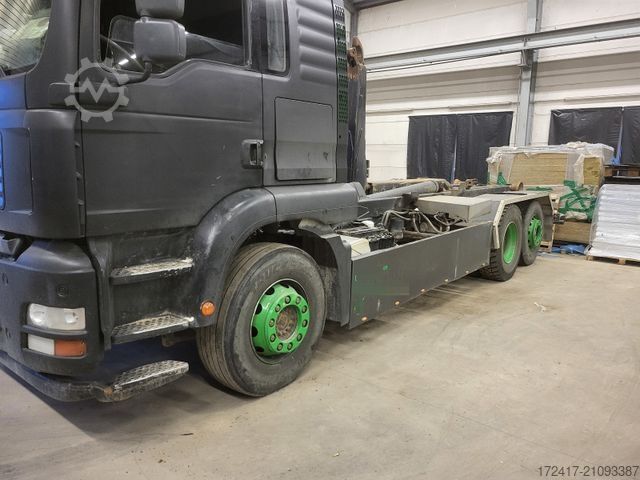Roll-off-kippi kuorma-auto MAN TGA 26.430 6X2-2 ABROLLKIPPER AHK AC Meiler