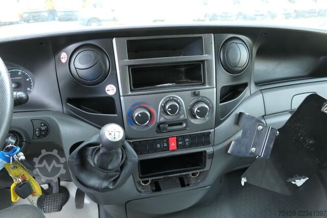 Sandučar iveco Daily 35 S11 C30C AUTOMATIK KAMERA Regale LUFT DURCHGANG EURO-5 CoC