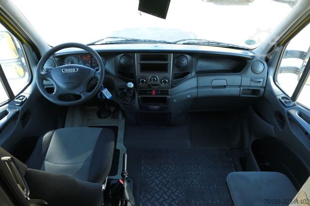 Sandučar iveco Daily 35 S11 C30C AUTOMATIK KAMERA Regale LUFT DURCHGANG EURO-5 CoC