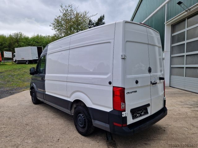 Фургон с высоким верхом VOLKSWAGEN Crafter Kasten 35 ML+ Hoch FWD Klima Bett Top