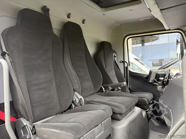Resväska Mercedes-Benz Atego 821 BL Bakwagen / 3 zitplaatsen / Laadkle...