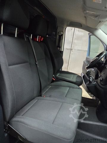 Umpikorja-auto MERCEDES-BENZ Vito Kasten 110  Kamera Tempom. Klima Tüv neu E6