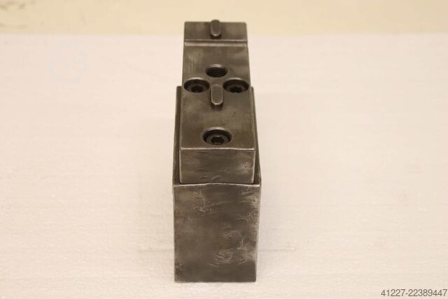 Punzone di tranciatura per scantonatura quadrata unbekannt Breite 50 mm