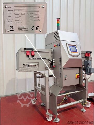 Mettler Toledo 230 V Potência: 2,3 kW Peso: 460 kg Mettler Toledo 230 V Puissance : 2,3 kW Poids : 460 kg