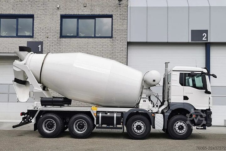 Pengadun MAN TGS 41.400 BB CH Concrete Mixer (2 units)