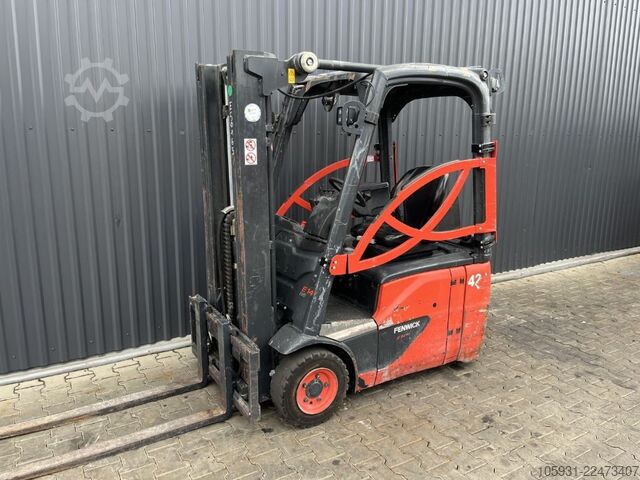 Carretilla eléctrica de 3 ruedas Linde E14-01