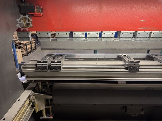  AMADA HFE M2 100-3