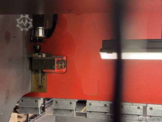  AMADA HFE M2 100-3