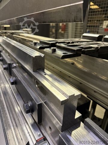  AMADA HFE M2 100-3