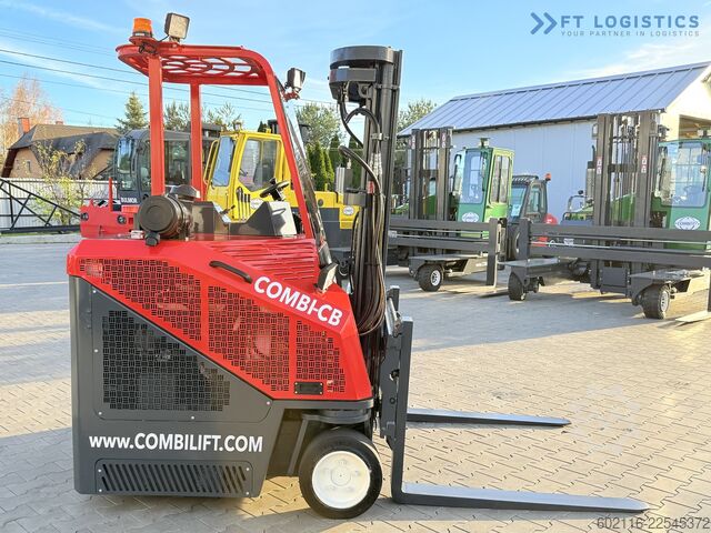 štvorcestný vysokozdvižný vozík Combilift C3000CB GAS TRIPLEX 4900 FREE-LIFT