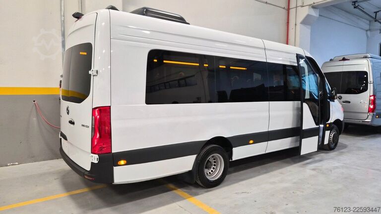 Minibús MERCEDES-BENZ 515 Sprinter 22 Schlafsessel Vorlauffahrzeug