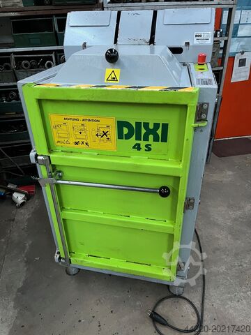 Presă de balotat Dixi 4 S