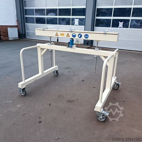 Nozzle pack installation device Theilen Maschinenbau GmbH Düsenpaketeinbauvorrichtung