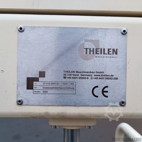 Nozzle pack installation device Theilen Maschinenbau GmbH Düsenpaketeinbauvorrichtung