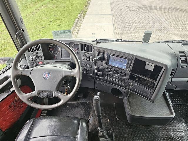 Chassis with cab SCANIA R620 6x4