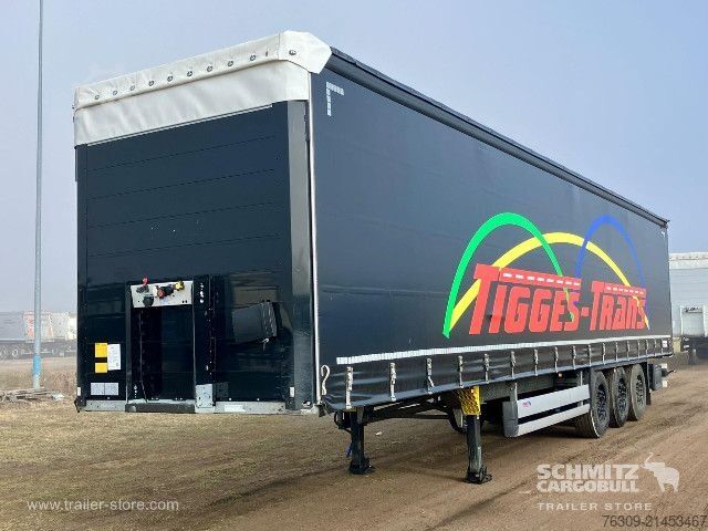 Otvorený náves s plachtou Schmitz Cargobull Curtainsider Standard Getränke
