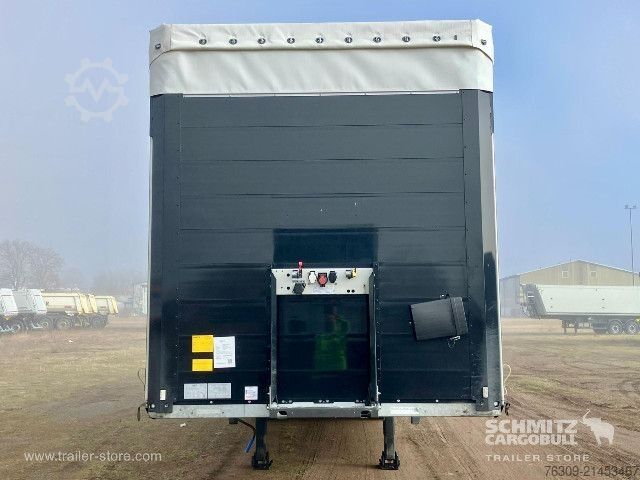 Otvorený náves s plachtou Schmitz Cargobull Curtainsider Standard Getränke