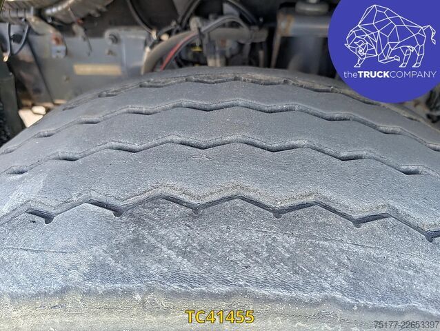 Chasis con cabina DAF XF 440
