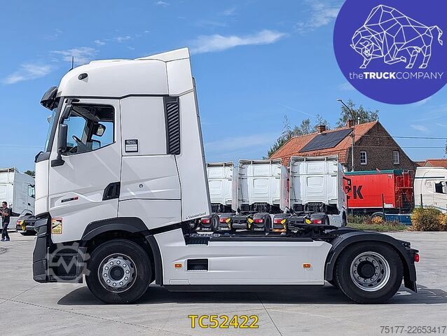 Standart-SZM Renault T 480